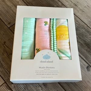Cloud Island Muslim blankets for baby girl